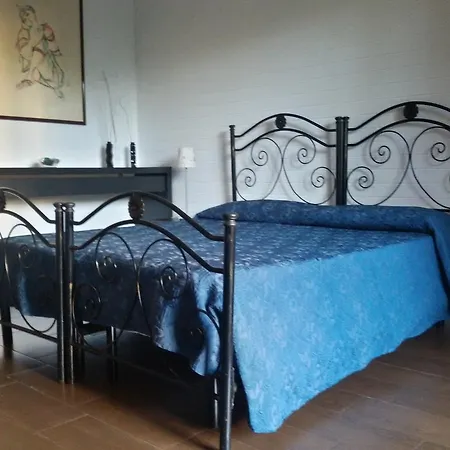 فندق مبيت وإفطار Poggio Delle Ginestre روتيليانو
