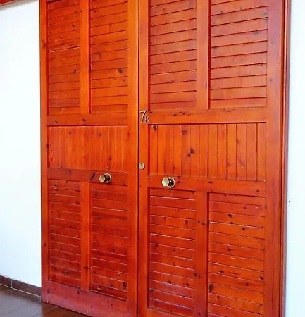 فندق مبيت وإفطار Poggio Delle Ginestre 2*