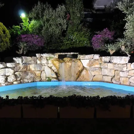 Poggio Delle Ginestre فندق مبيت وإفطار روتيليانو