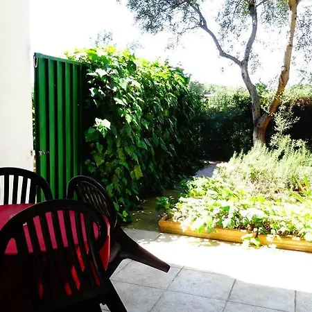 فندق مبيت وإفطار Poggio Delle Ginestre 2*