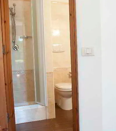 Poggio Delle Ginestre فندق مبيت وإفطار روتيليانو