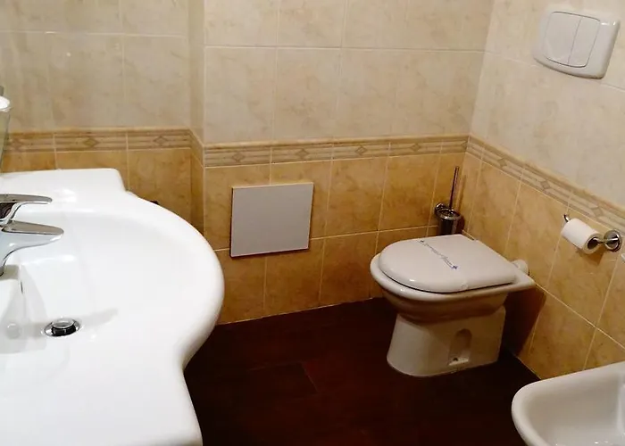 Bed & Breakfast Poggio Delle Ginestre 2*